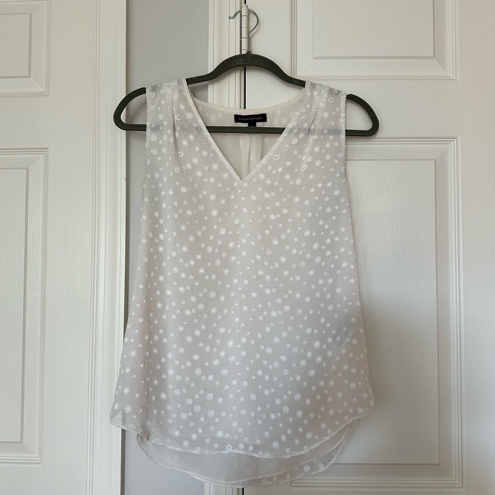 Banana Republic White Dot Sleeveless Tank Top